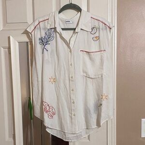 Sonoma White Embroidered Button-Up Top